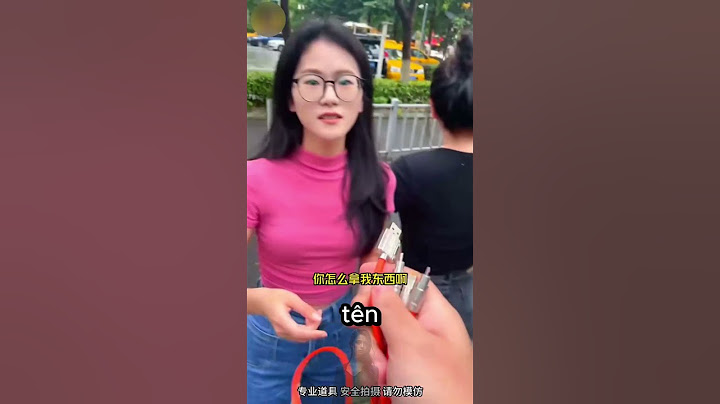 Anh Chàng Lừa Cô Gái Chỉ Vì… Cái Gì Đó Trong Túi!? 😳