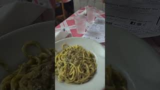 Trattoria Da Nennella Naples: The Most Fun Pasta Experience in Italy! | #trattoriadanennella