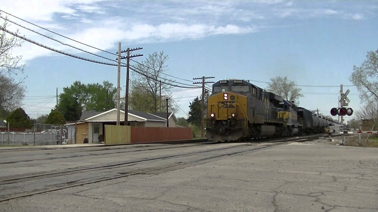 CSX #893 & ICE #6451 Lead Ethonal Bombs Eastbound Through Fostoria Ohio ...