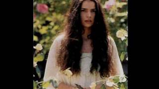 Julia Ormond