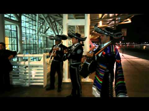 Mariachis aeropuerto chabela gana
