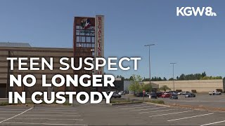 Teen accused of planning mass shooting at Kelso mall released