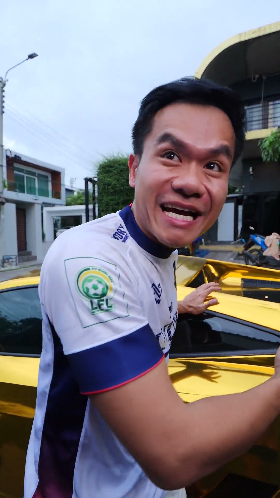 อบโอโซนรถแลมโบหอมทั้งคันงบไม่ถึงร้อย โคตรดี!! ? #บี้ลองของ #bietheska