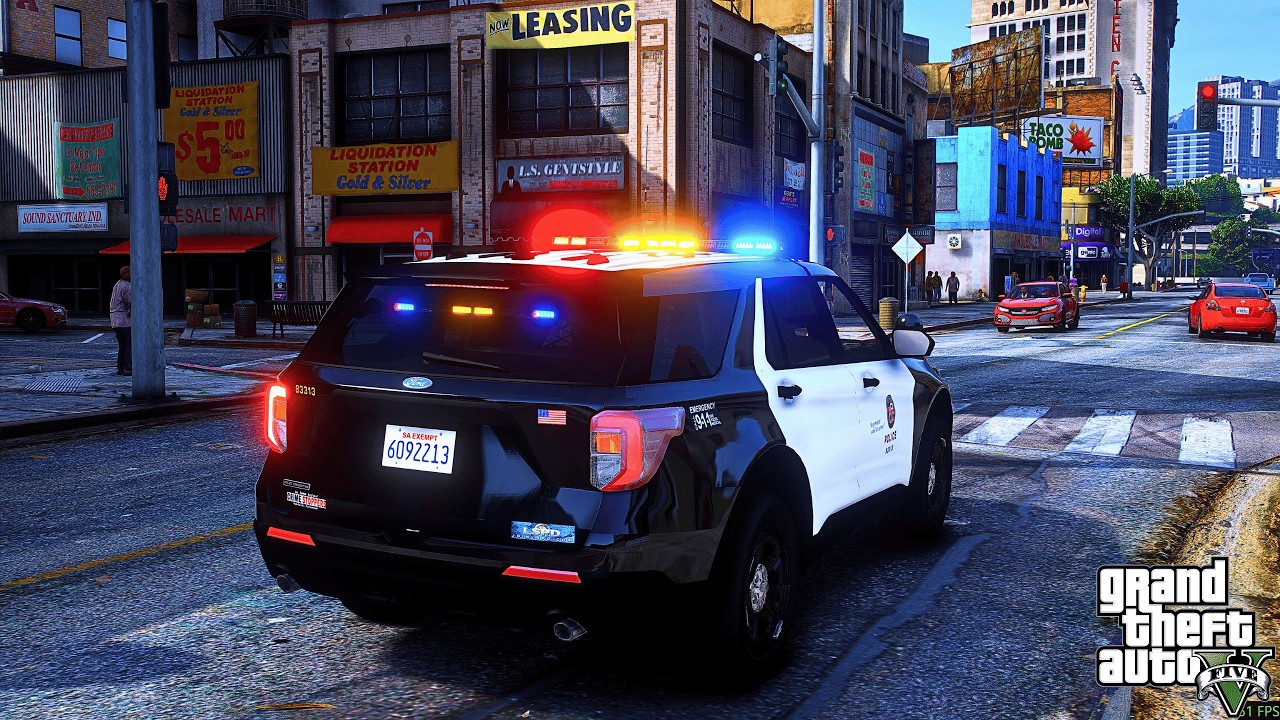 GTA 5 LSPDFR 2026 – Traffic Stop Turns Into Armed Standoff