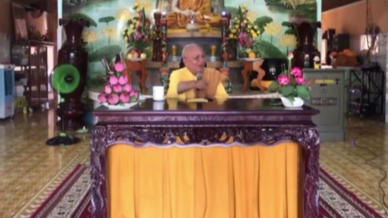 Cẩn thận khi cho con em mình chơi búp bê.