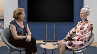 Pediatrička Deti Treba Na Očkovanie Pripraviť. Je Dobré, Aby Sa Na Ihlu Pozerali