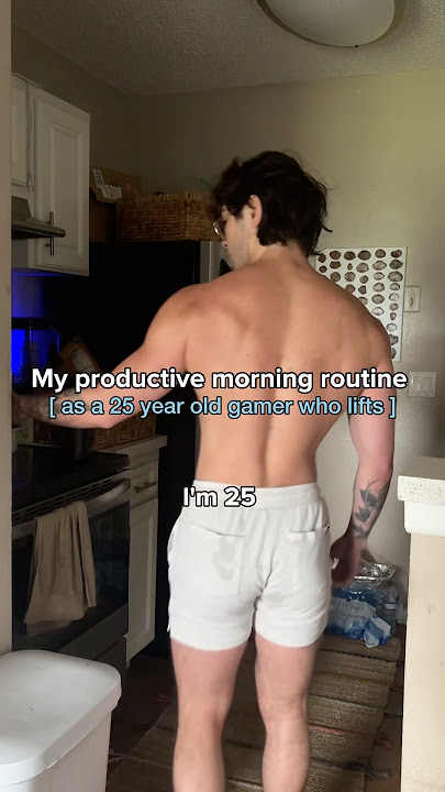This what I do before work as a 25 year old gamer who lifts! #bodybuilding #gaming #morningroutine