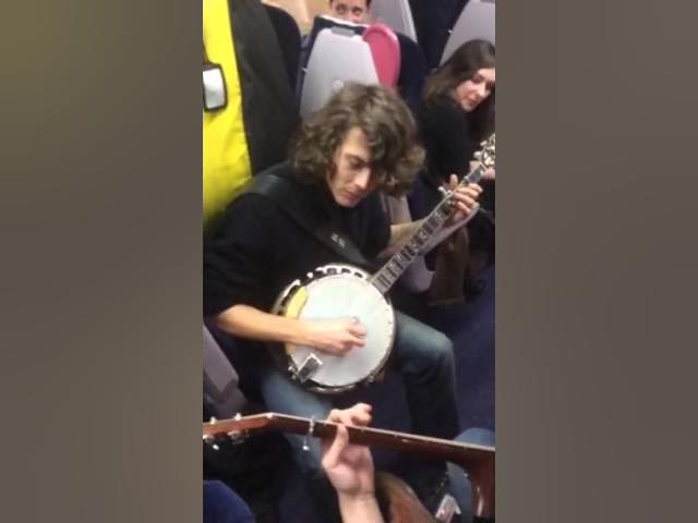 Dueling Banjos by Flats & Sharps (on a Bristol to London Train)