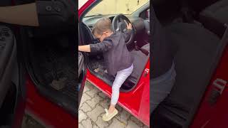 Arabanın Kusuruna Bakmayın Kızlar Oto Yıkamaya Gidiyorum 🙂🙂🙂 Resimi