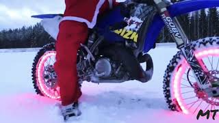 Christmas Status Whatsapp-Santaclaus On Bike Stunts