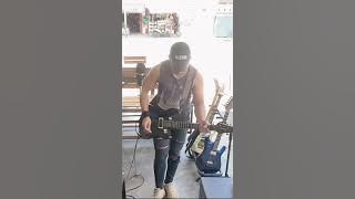 Pengamen gokil, skill spek dewa, jari sampe keriting ( Wali - Yank cover)