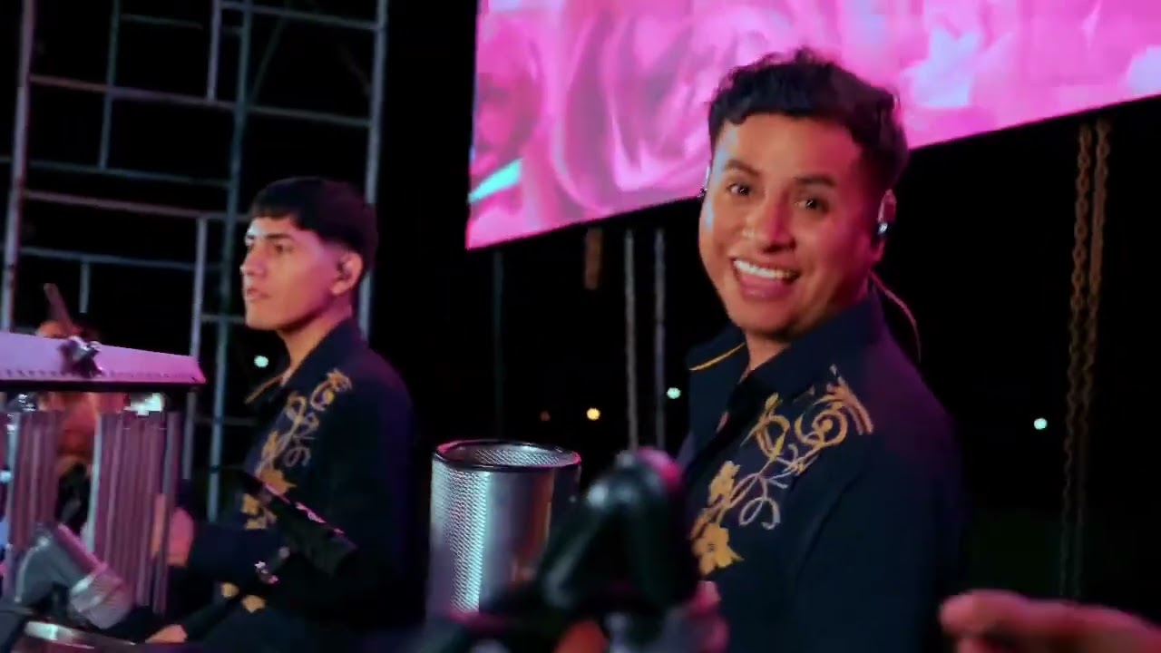 Mix Cornelio/ Liz Garay y orquesta (versión completa ) 