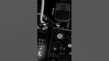 Who needs a drum machine #effectspedals #drummachine #noise #music #makenoise #drummachines