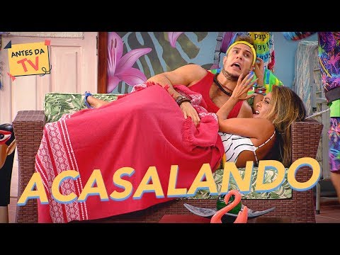 Ferdinando FLAGRA Jéssica e Maicol! | Vai Que Cola | Nova Temporada | Humor Multishow