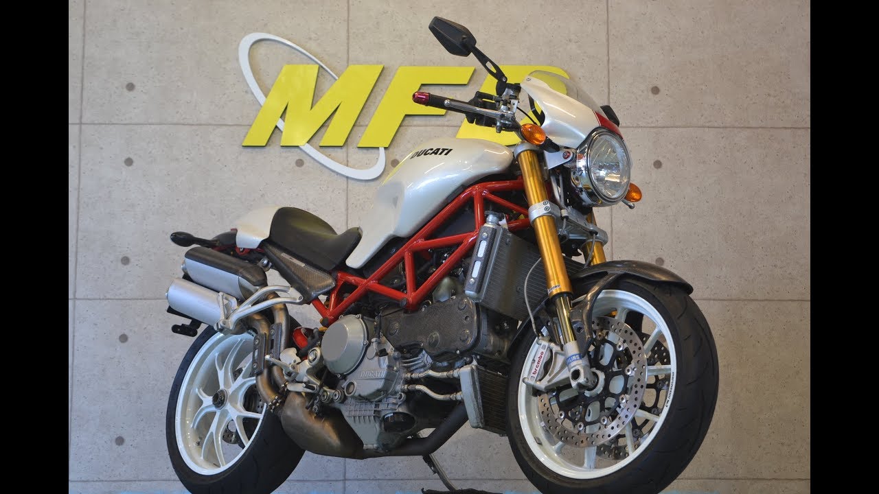 ﾄﾞｩｶﾃｨ ﾓﾝｽﾀｰ S4Rs ﾃｽﾀｽﾄﾚｯﾀ MFD神戸店 中古車新規入荷！【特選大型
