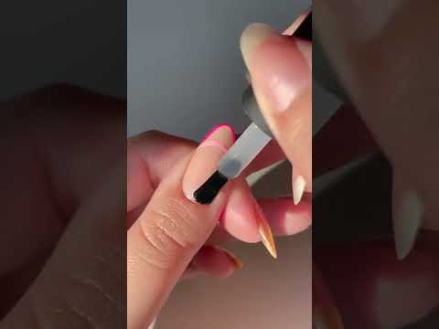 Vidéo: 12 des meilleurs vernis à ongles pour l'automne / hiver