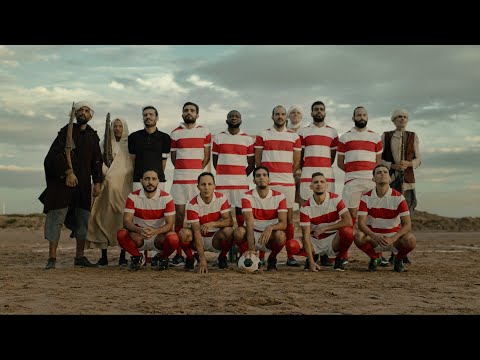 حمرا و بيضا  