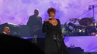 Miniatura del video "Anita Baker Jacksonville 03/14/18"