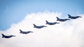 Download Lagu F-16 Fighting Falcons Arriving At Holloman Air Force Base MP3 Download Lagu F-16 Fighting Falcons Arriving At Holloman Air Force Base MP3