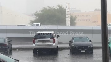 Rain falls over Saudi Arabia
