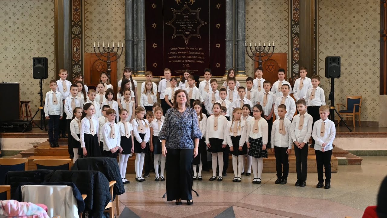 Éneklő Ifjúság 2024. Kisrigó kórus