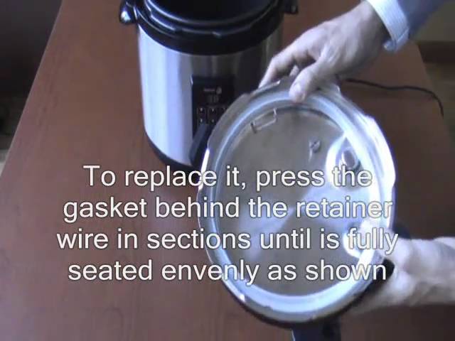 Pressure Cooker Repair - Replacing the Sealing Ring & Overpressure Plug  (Presto Part # 9936) 