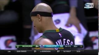 Jeremy Lin's spiky hair is dangerous, hurts Jerryd Bayless