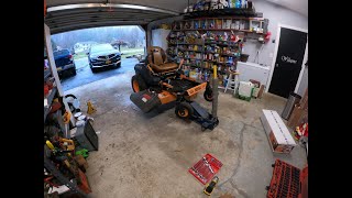 Scag Hurricane Mulch kit installed on zero turn mower.  #scag #lawn #lawnmaintenance #lawnmower