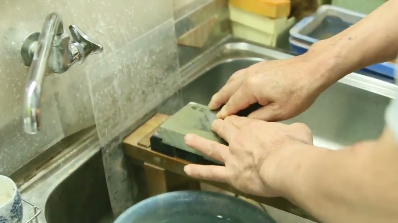 京都 天然砥石 奥殿 水浅黄2 仕上げ砥石 | 厳選 刃物 道具の専門店