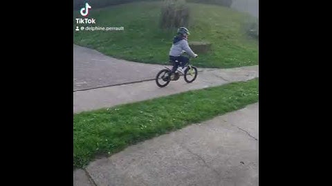 Sait faire du vélo sans les petites roues !