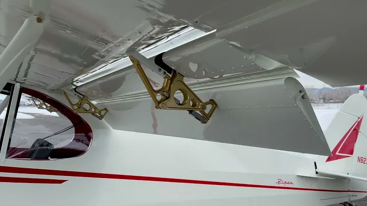 N82371 Double Slotted Flaps