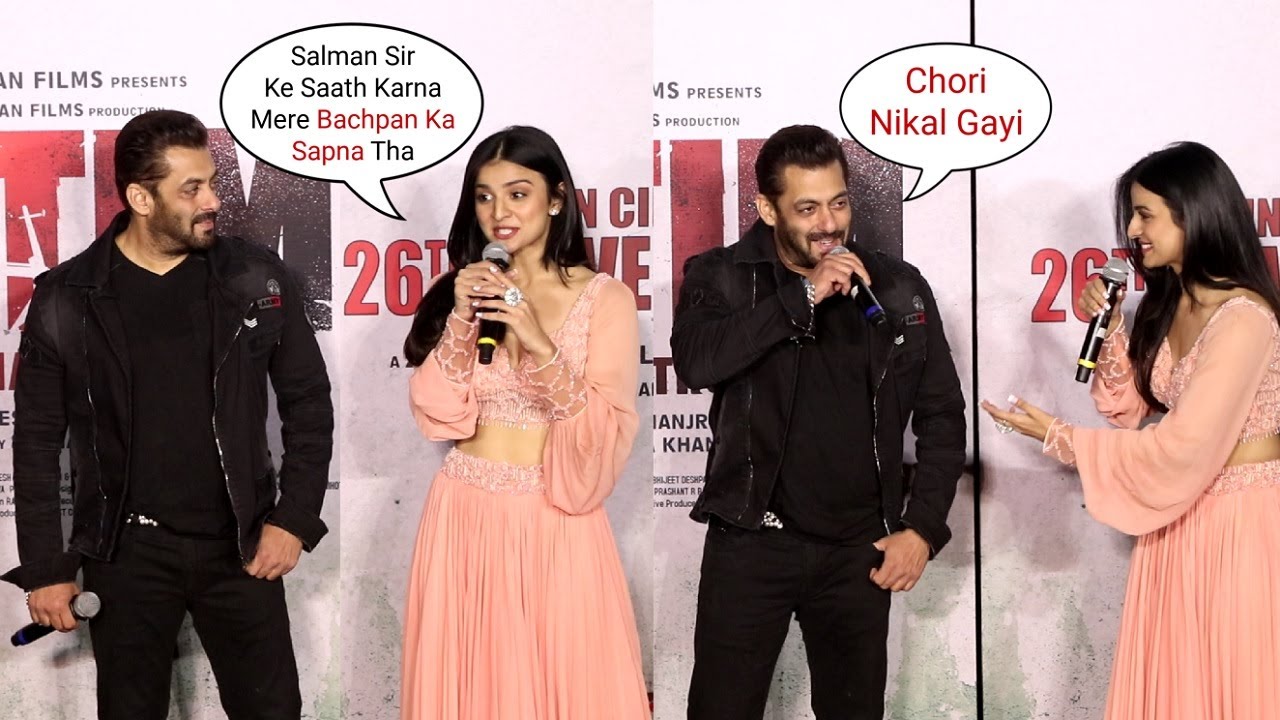 Mahima Makwana Cutely Talking In Front Of Salman Khan At ANTIM Official Trailer Launch