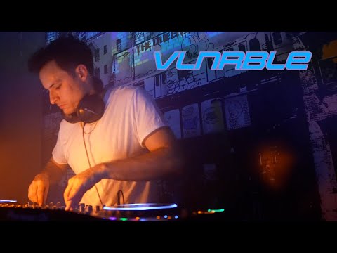 VLNRBLE - SPLIT ENDS - September 26th, 2025 - Queens, NY | House, Breaks, Latin cover