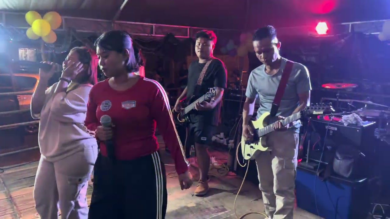 Fezzy band di kampung gesau