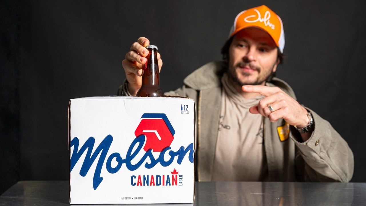 Я попробовал Molson Canadian… Пиво, которое построило страну?