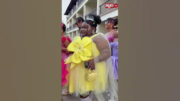 VAZI LA LOVE WA JUAKALI KWENYE BIRTHDAY PARTY YA MTOTO WA MARIOO NA PAULA 