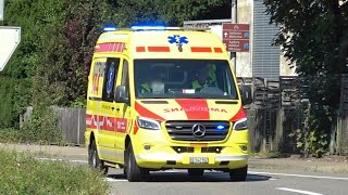 Aargau West Ambulance responding in Zofingen