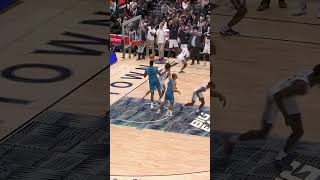 BACK-TO-BACK DUNKS FOR UCONN 🔥 #UConn #Huskies #basketball #Marchmadess