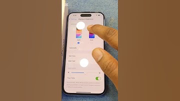 Apple iPhone 16 Automatic Brightness 🔆🔆 Light and Dark mode Settings