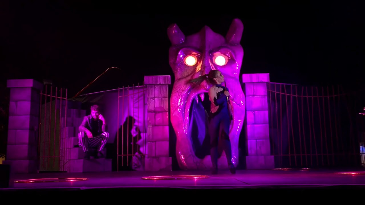 Devils Circus at Canada’s Wonderland Halloween Haunt
