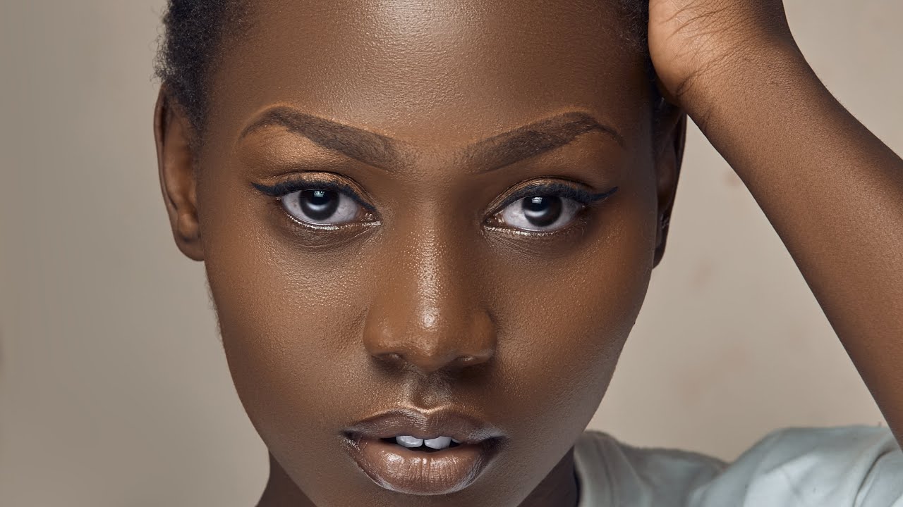 Details & Secrets To Using the Mixer Brush Tool For Skin Retouching