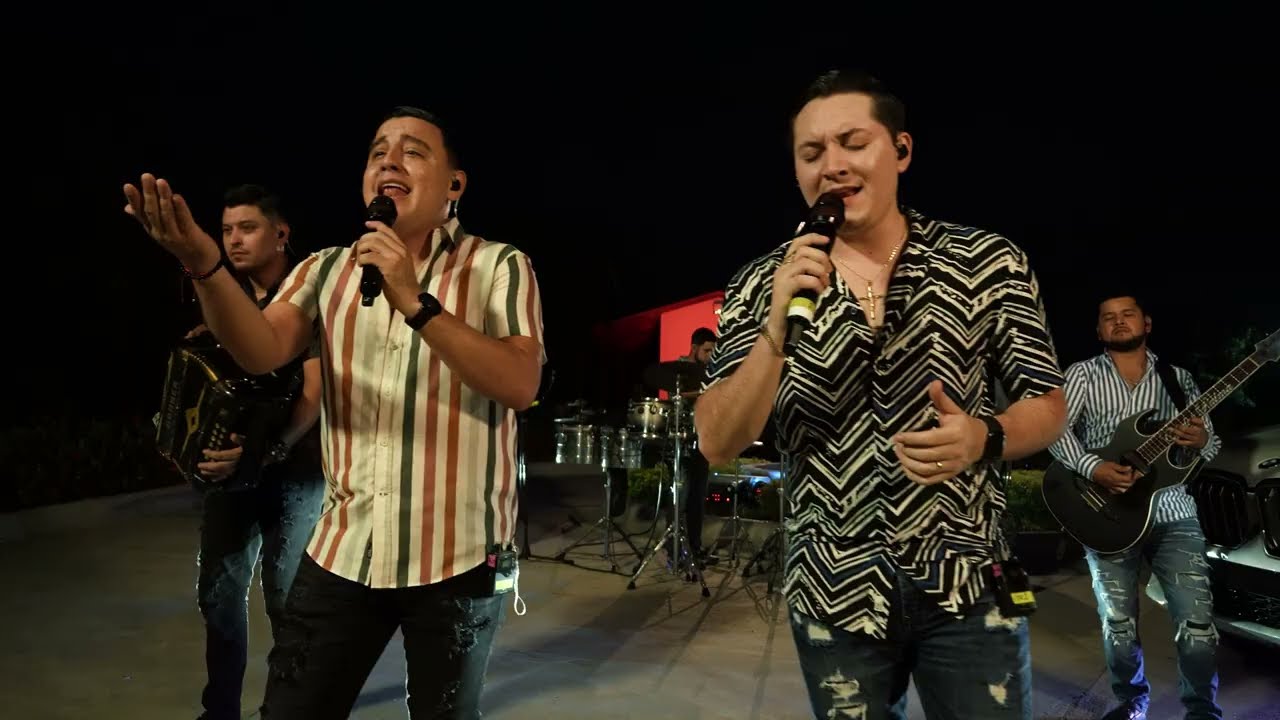Assista a Soñadores de Sinaloa - Y Para Que [Video Oficial] no YouTube