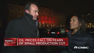 Oil prices plummet as OPEC reportedly agrees to cut production