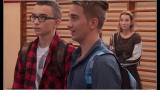 Słynny Piłkarz Pojawił Się W Szkole Szkoła Odc. 500