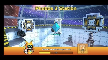 Playing Pixel gun 3D with my Friend