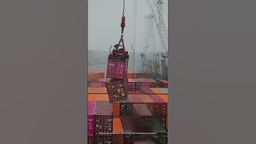 shipping containers Hoisting and Loading at seaport