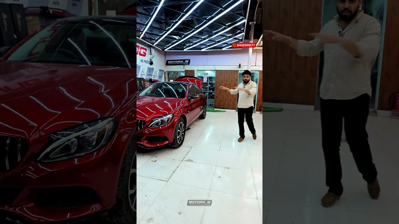 Mahindra XUV 700 With Romania Wrap