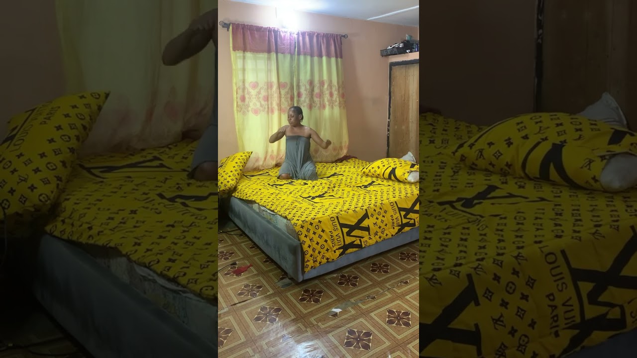 Spiritual husband on the bed #motivation #comedymovies #india #funny #home #funnycomedy #comedy #😱😱