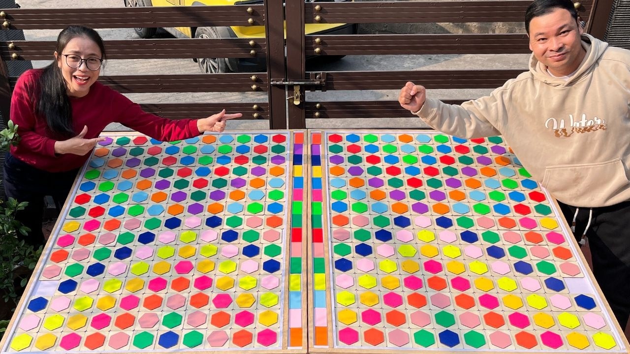 Puzzle color challenge game solve mode