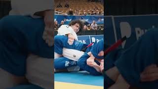 Cole Abate with an ice cold kneebar 🥶 #IBJJFPans